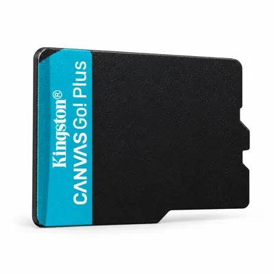 Illustration générée par IA d’une carte microSD Kingston Canvas Go! Plus Gen4 noire à bande turquoise, sans capacité indiquée, sur fond blanc