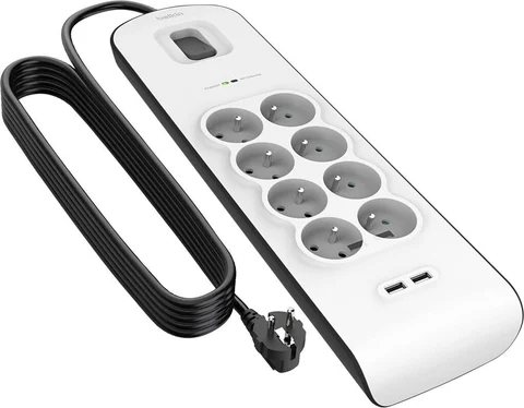 Multiprise Belkin BSV804 blanche avec huit prises et câble