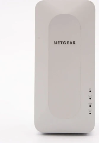 Répéteur NETGEAR EAX15 blanc, vue de face avec les voyants sur le côté